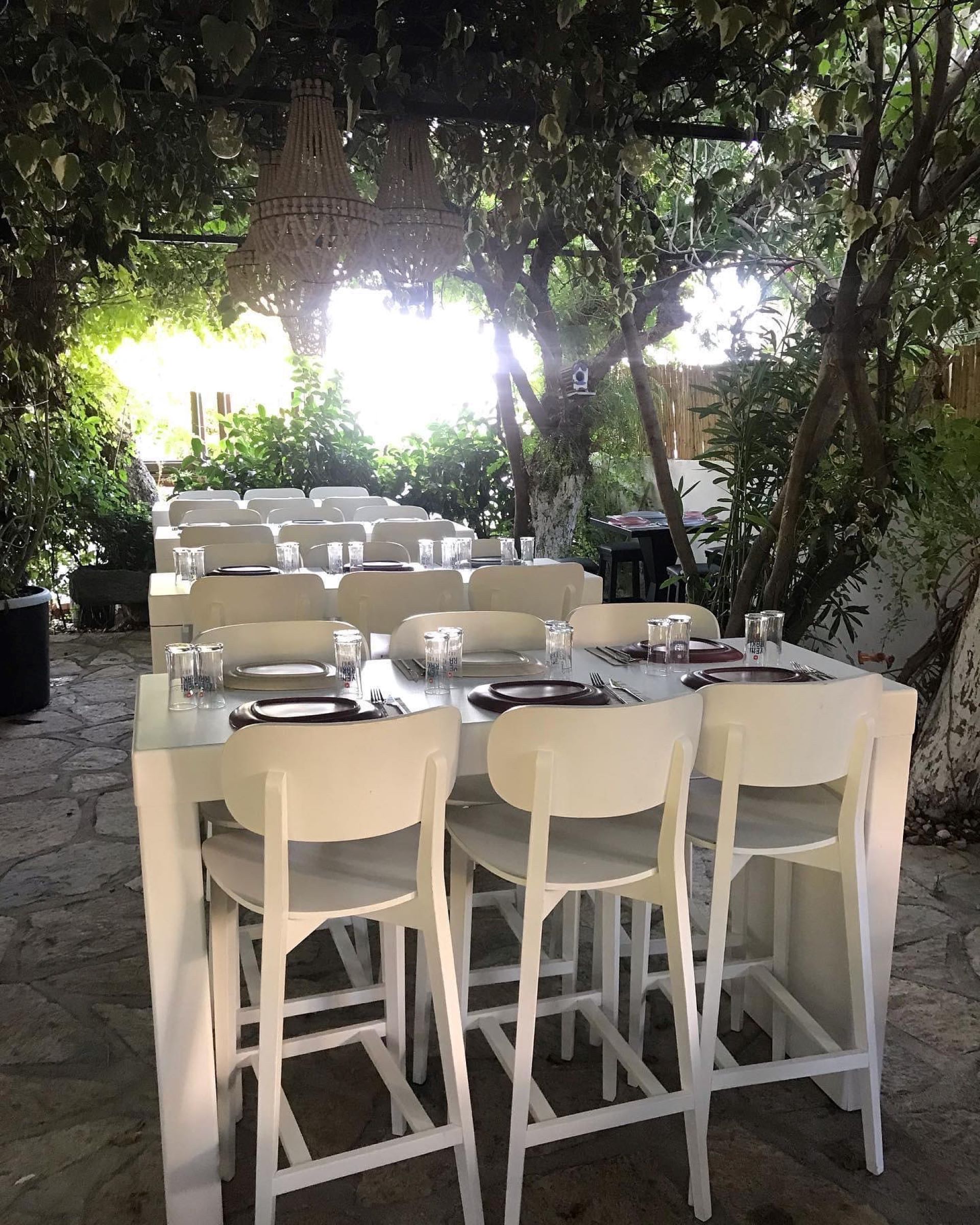 Beyaz Mondena Bar Taburesi