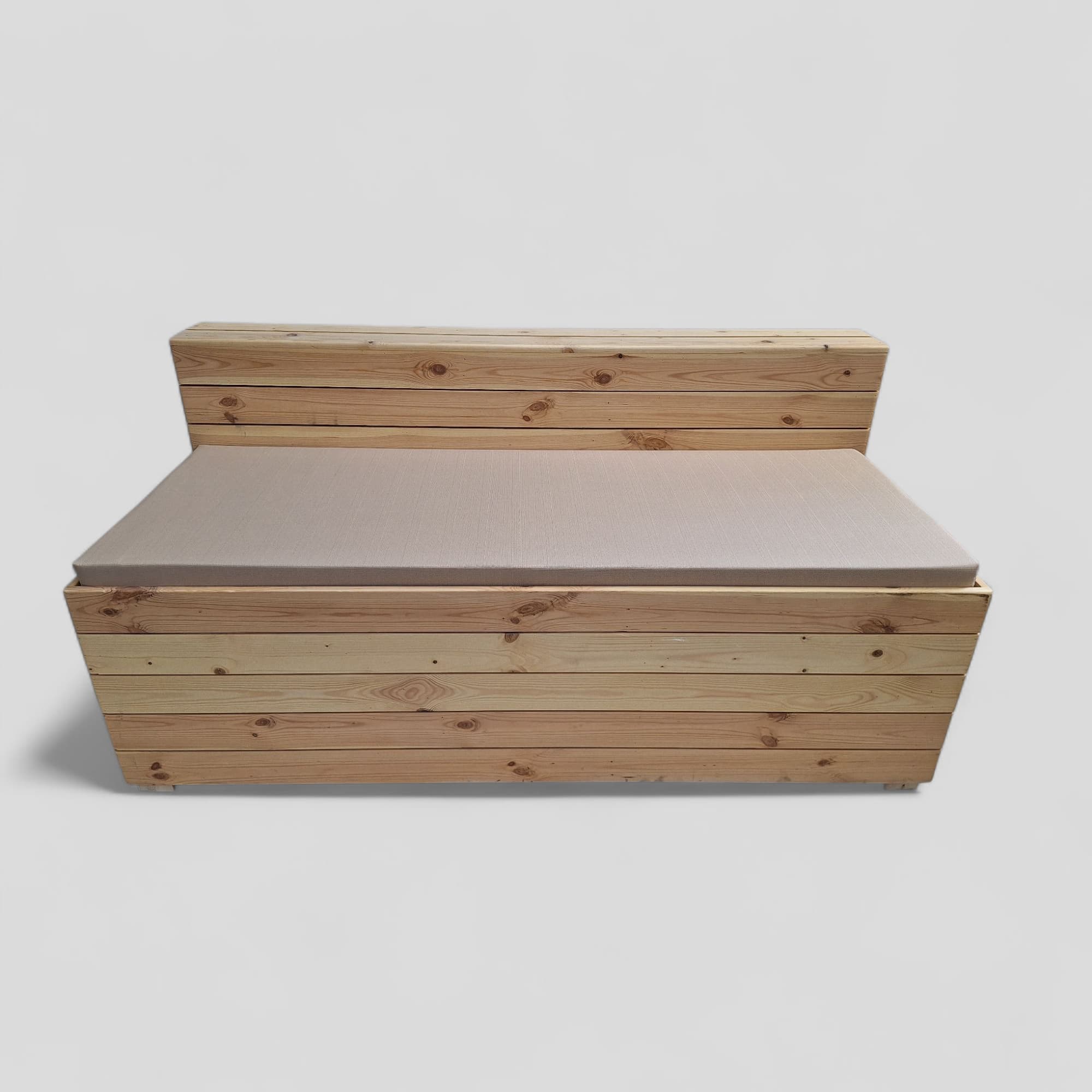 Wood Koltuk