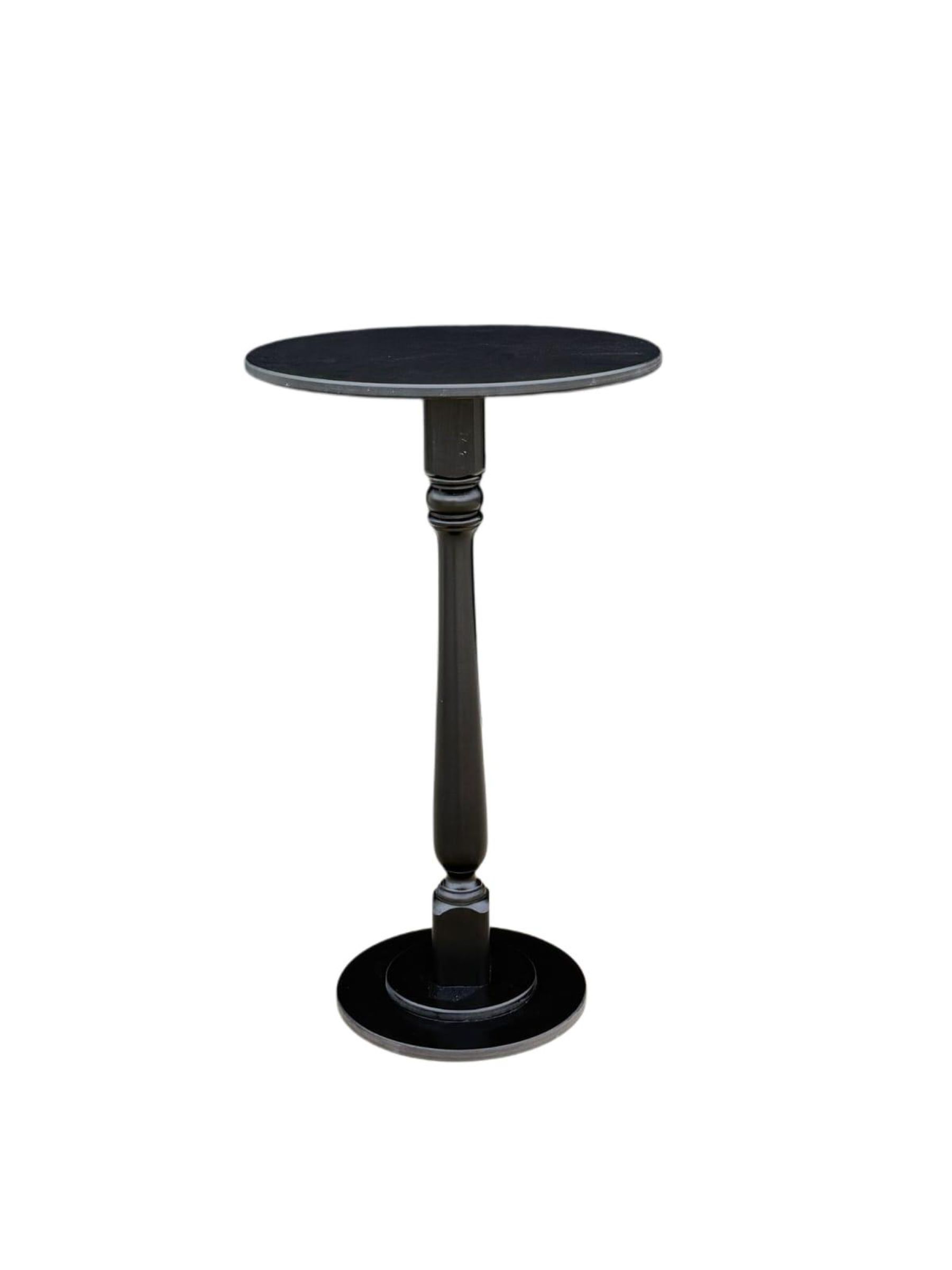 Siyah Zentra Bistro Masa