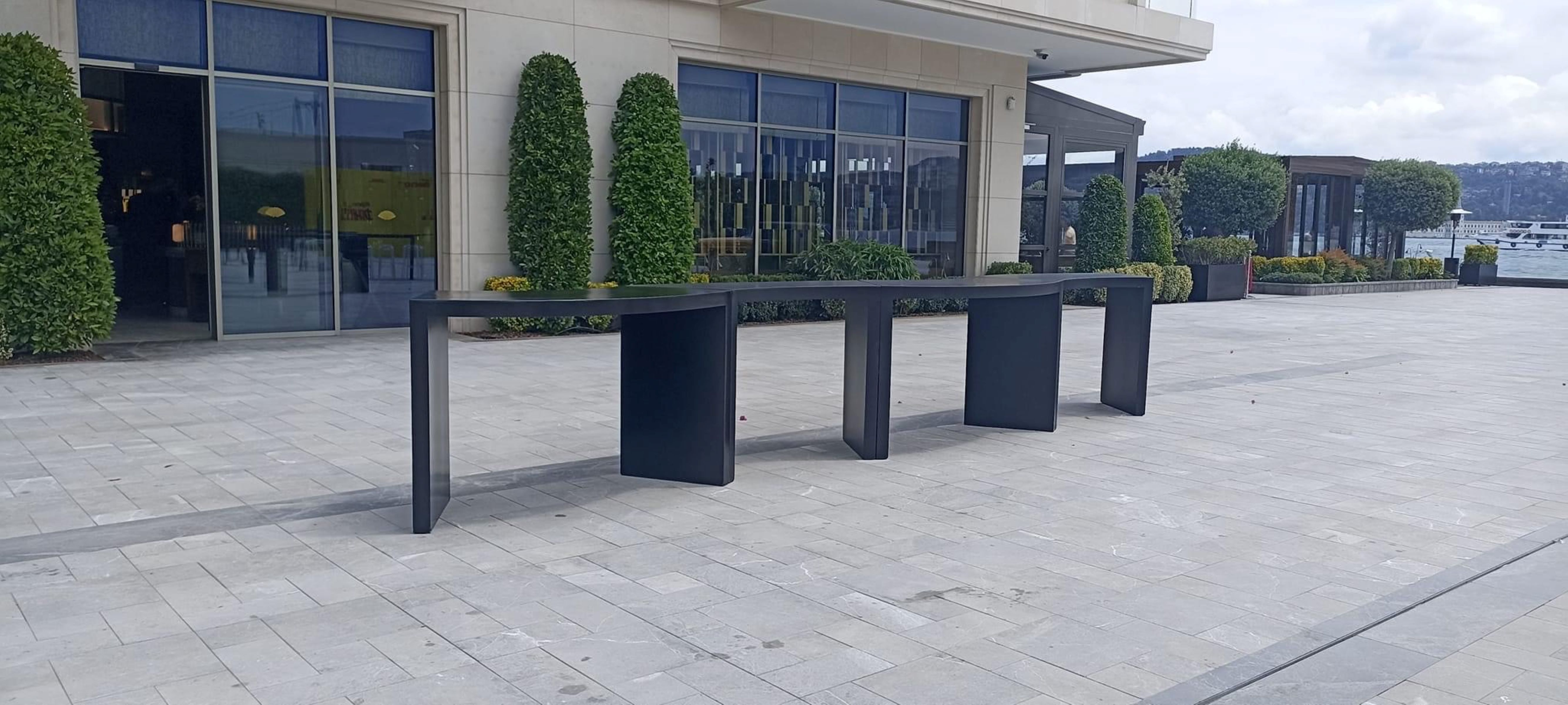 Albero Bar Masası - Siyah