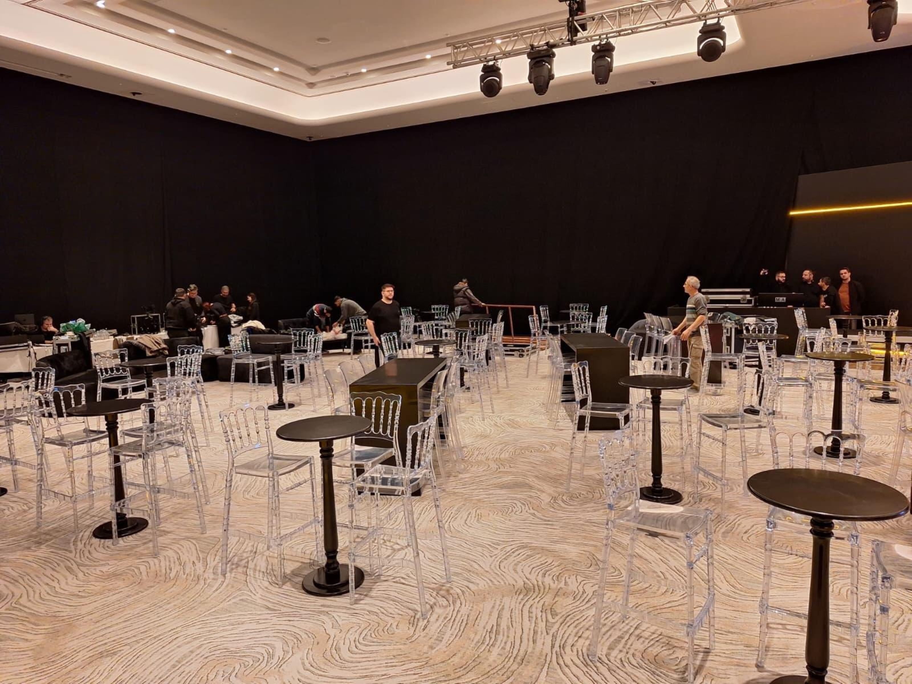 Siyah Zentra Bistro Masa