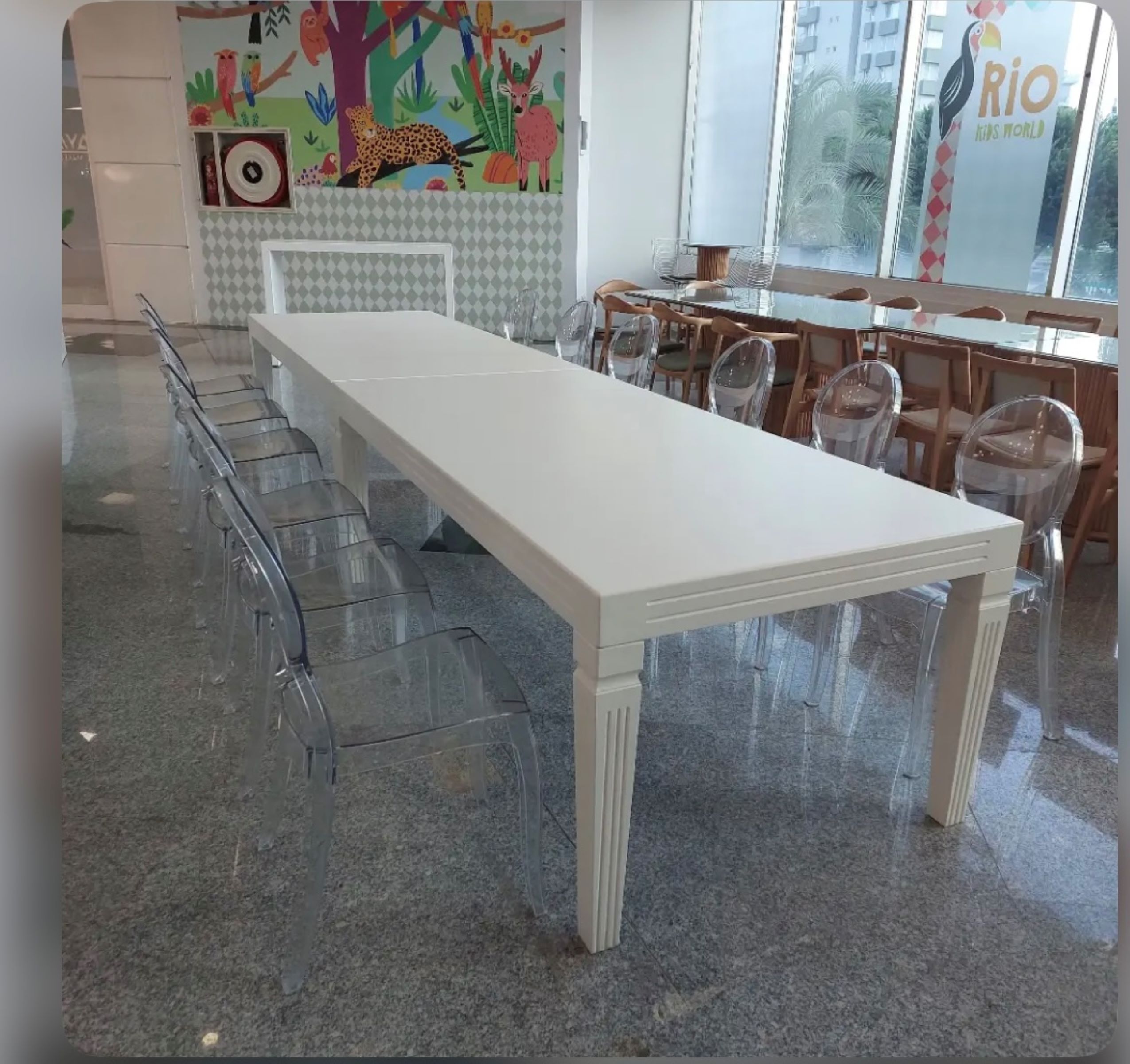 Beyaz Vienna Masa