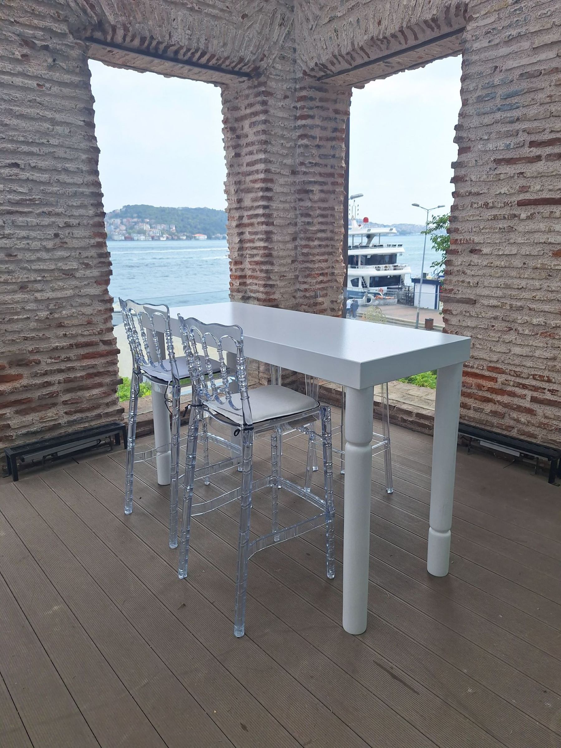 Royal Bar Masası - Beyaz