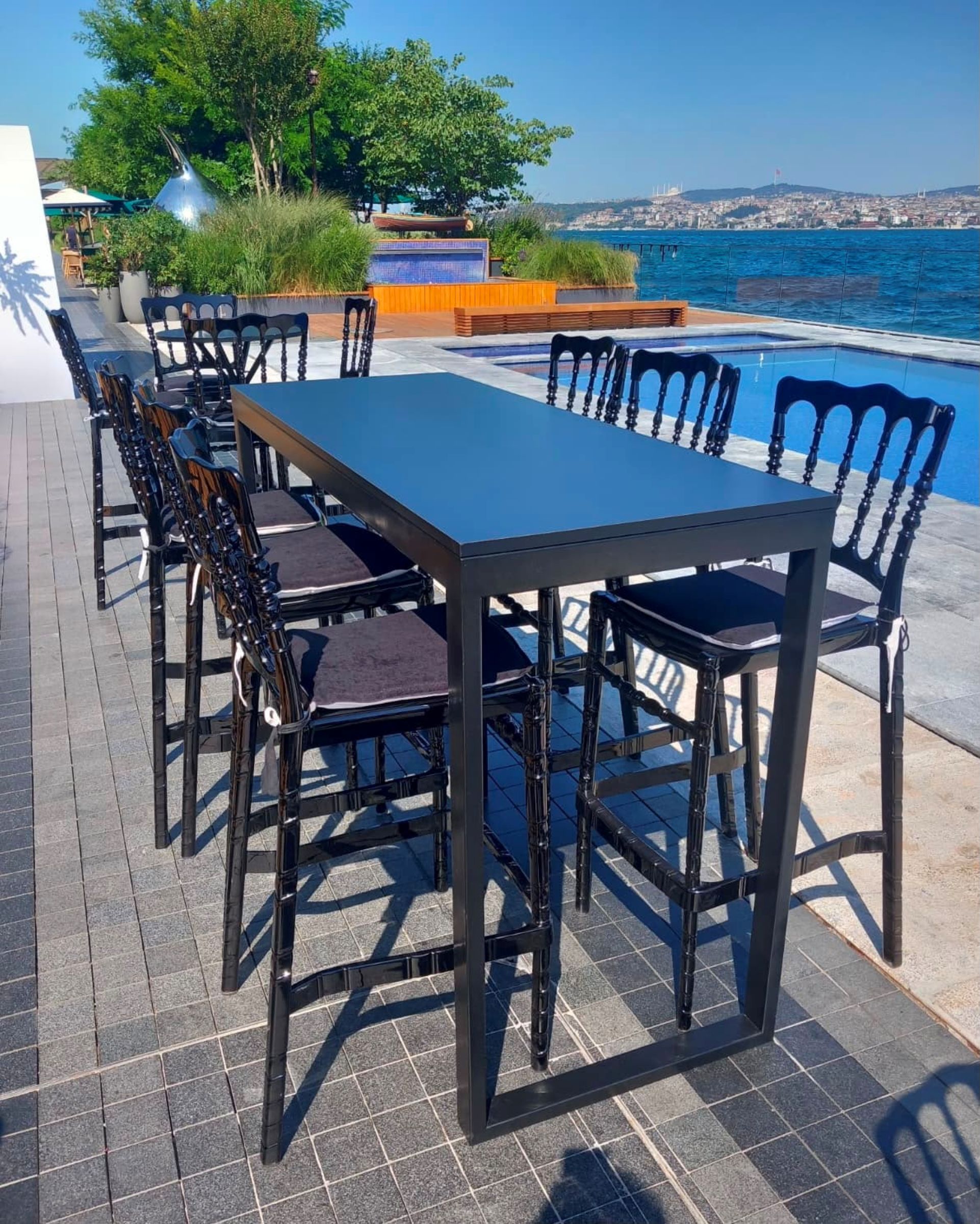 Carmen Bar Masası - Siyah