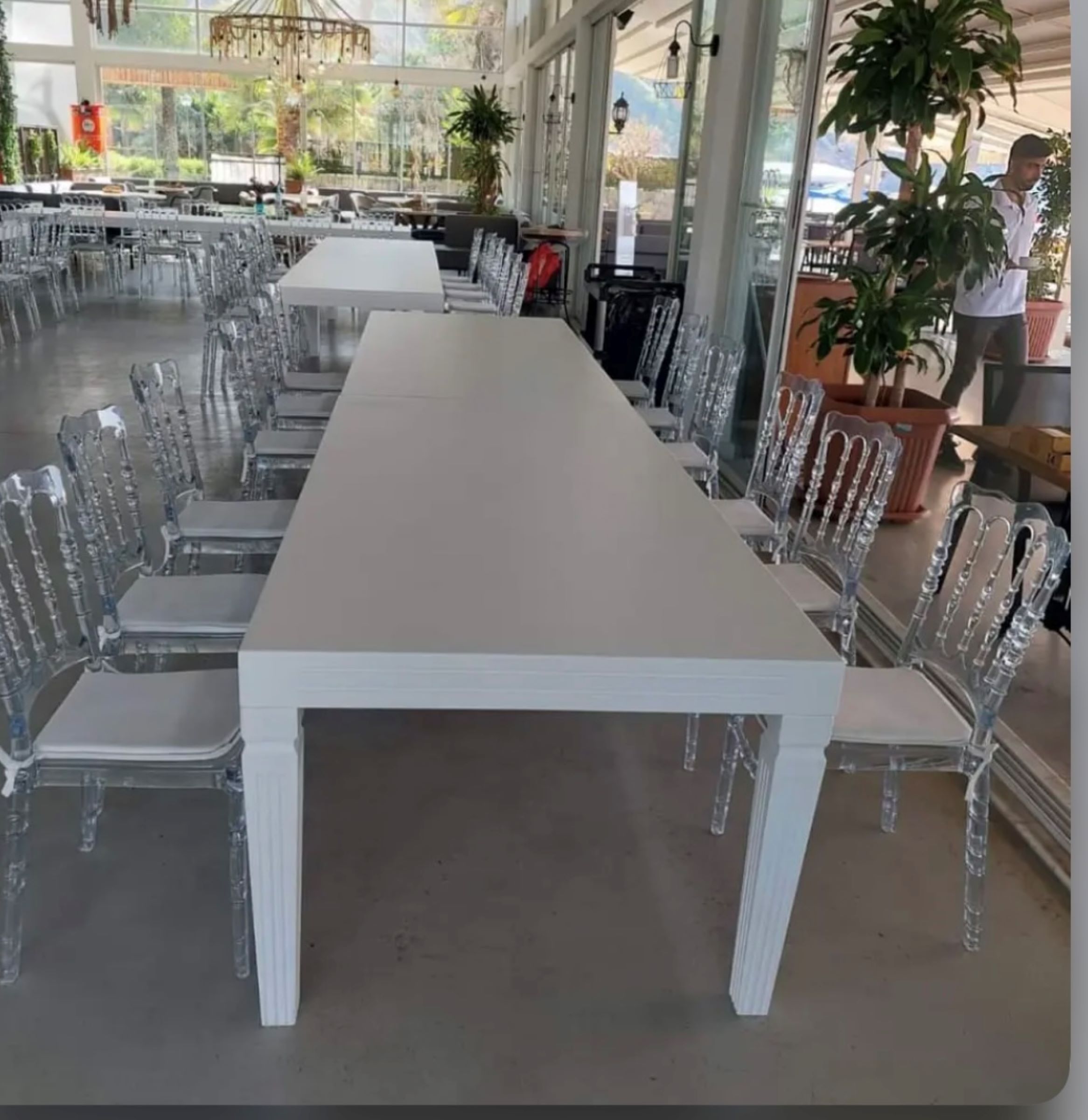 Beyaz Vienna Masa
