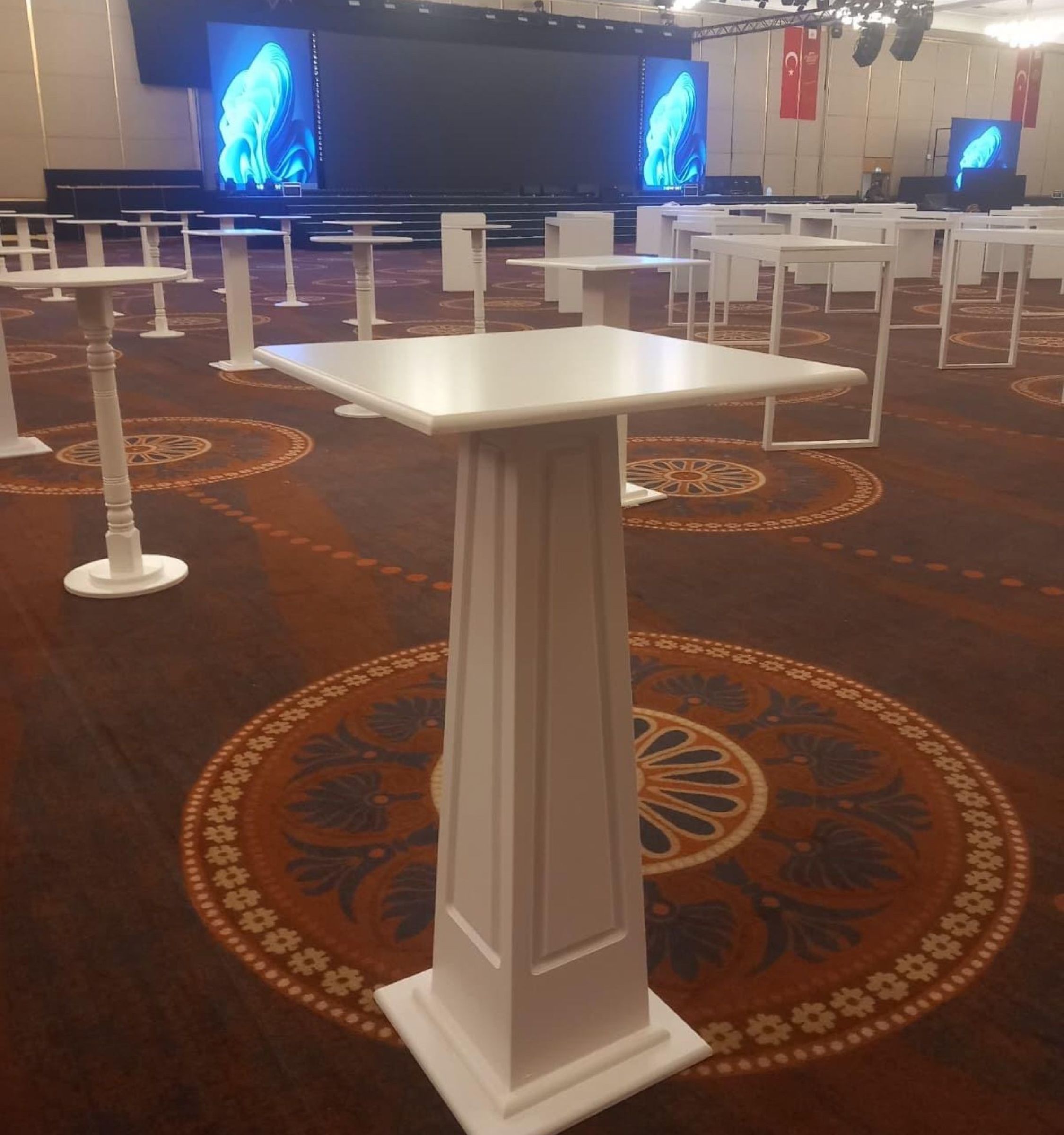 Beyaz Lüxe Bistro Masa