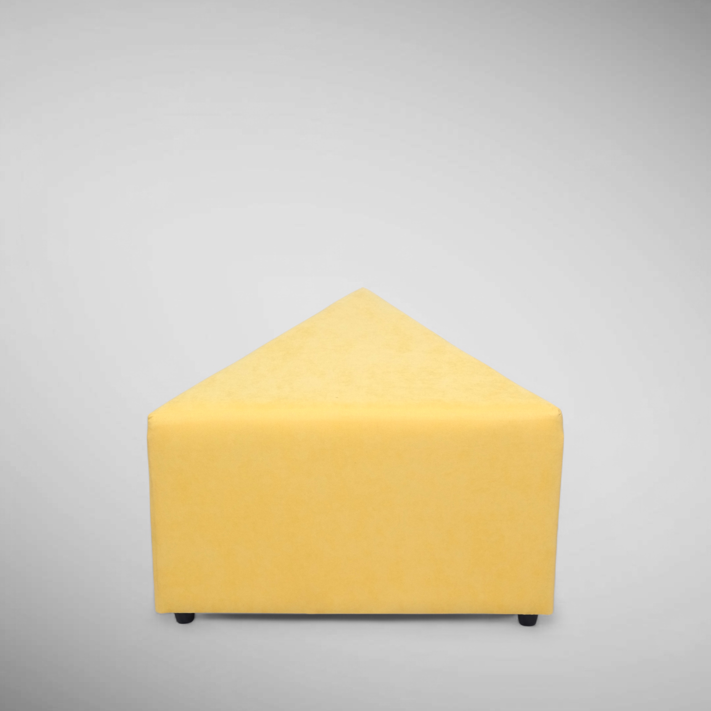 Game Renkli Üçgen Puf