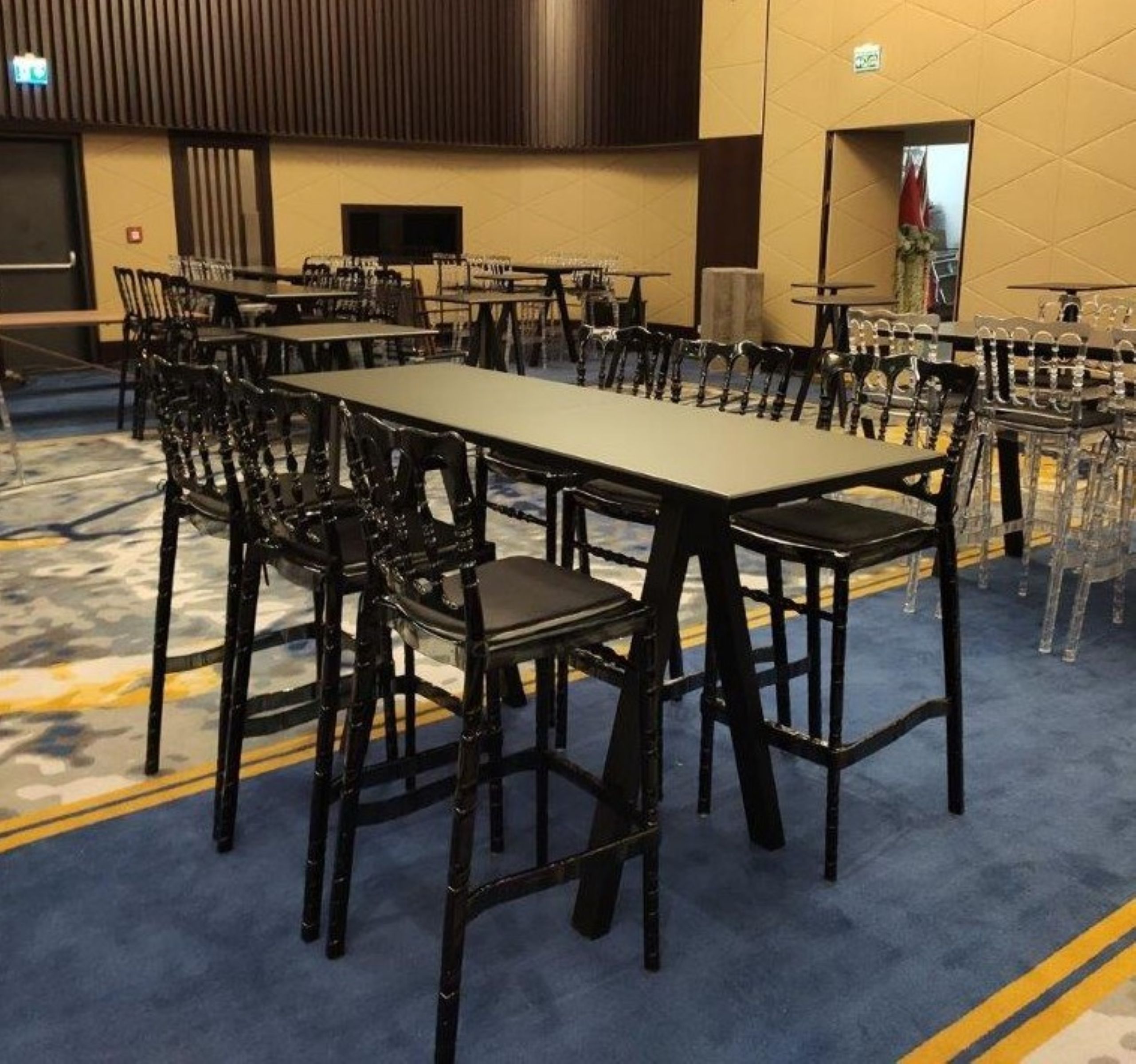 Siyah Elite Bar Taburesi