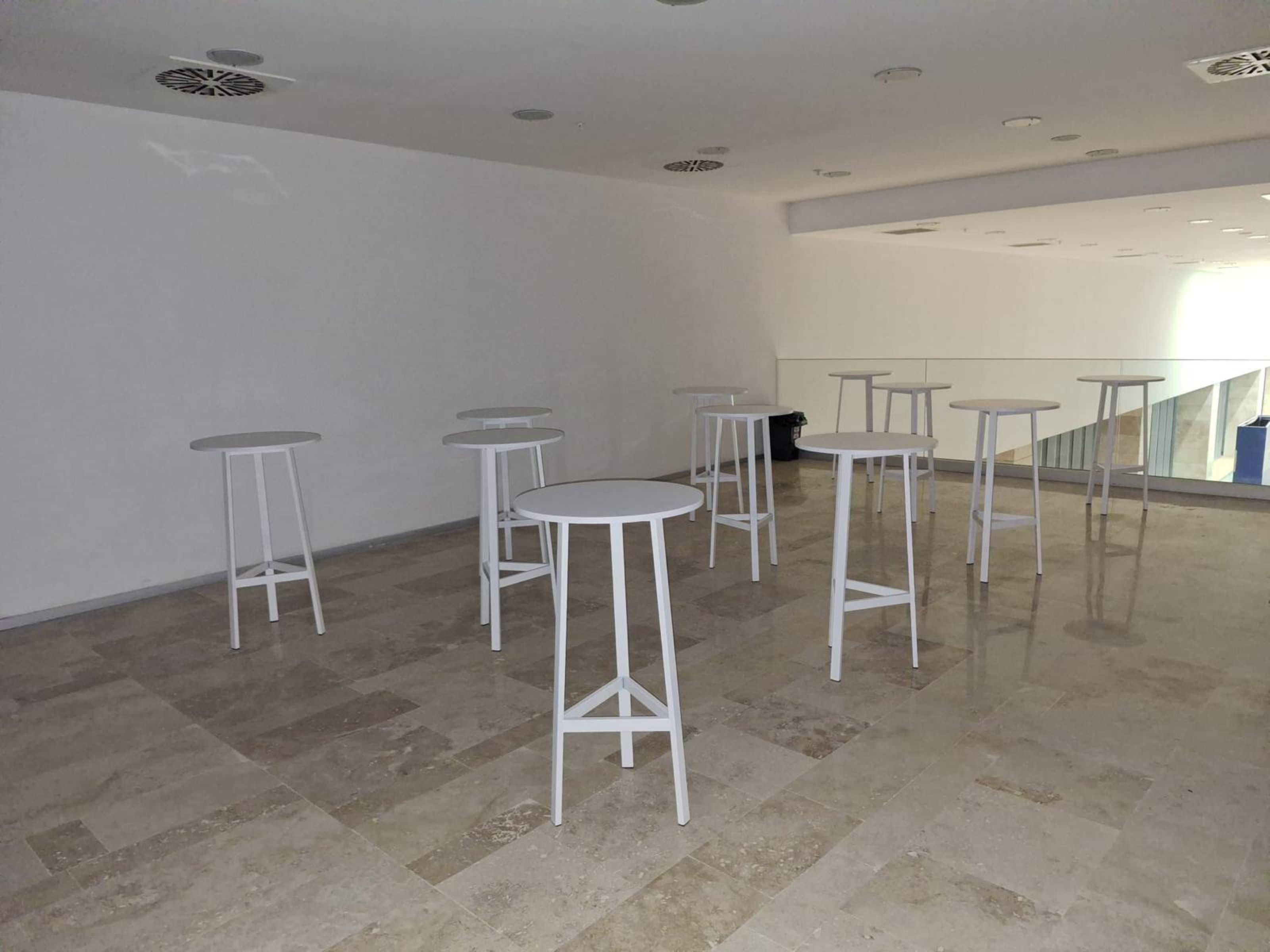 Gama Bistro Masa - Beyaz
